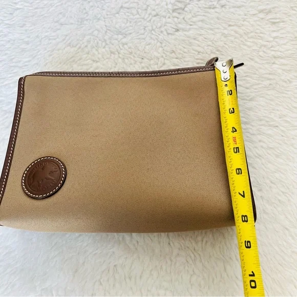 Hunting World Safari Today Khaki Canvas Brown Leather Unisex Clutch Bag